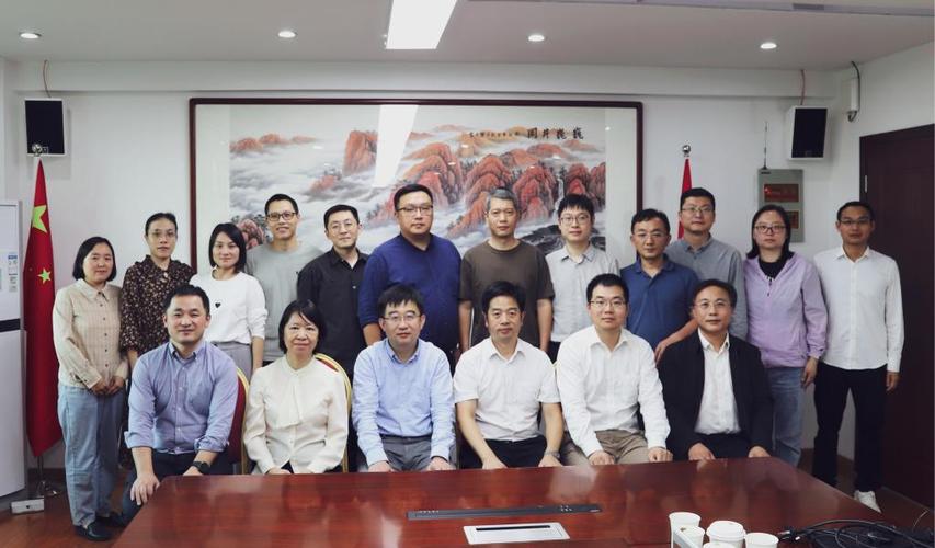 我所与上海市科学学研究所签订《江西省科技发展重点问题研究技术咨询合同》